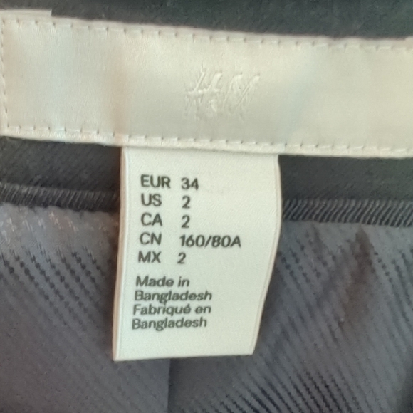 H&M Black Suit Blazer & Pants Size 2 - Picture 3 of 9